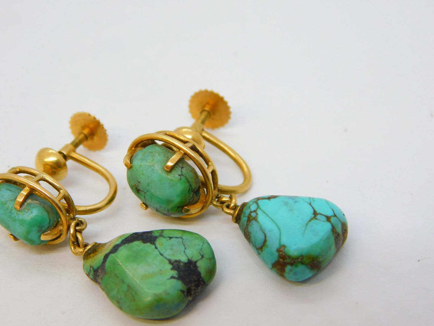 14ct Yellow Gold Raw Turquoise Screw-Back Earrings Antique c1920 Art Deco
