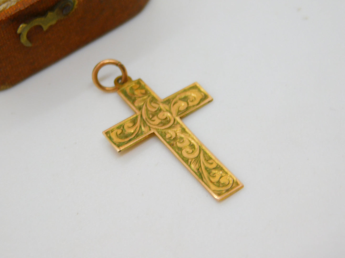 Victorian 9ct Yellow Gold Floral Pattern Cross Pendant Antique 1868 Birmingham