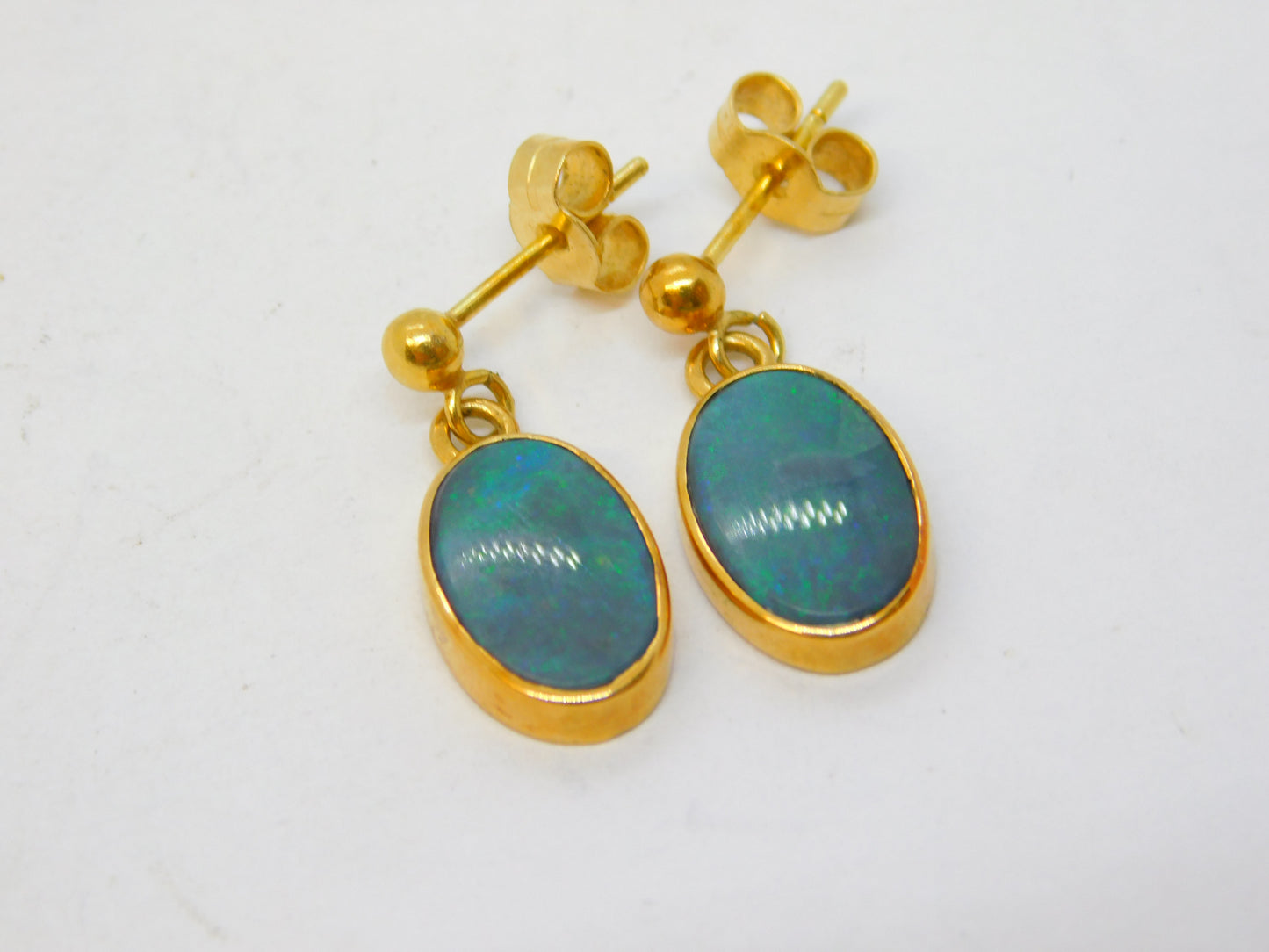 18ct Yellow Gold Mounted Doublet Blue Opal Drop Earrings Vintage 1981 London