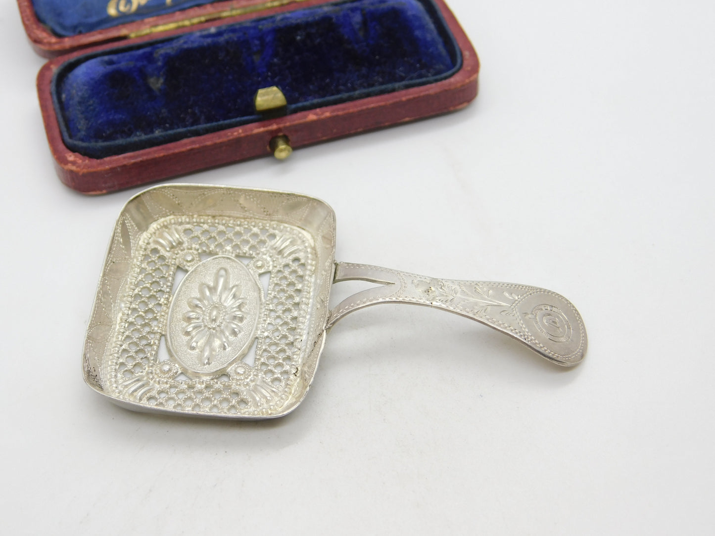 Georgian Sterling Silver Floral Tea Caddy Spoon 1809 Birmingham Antique