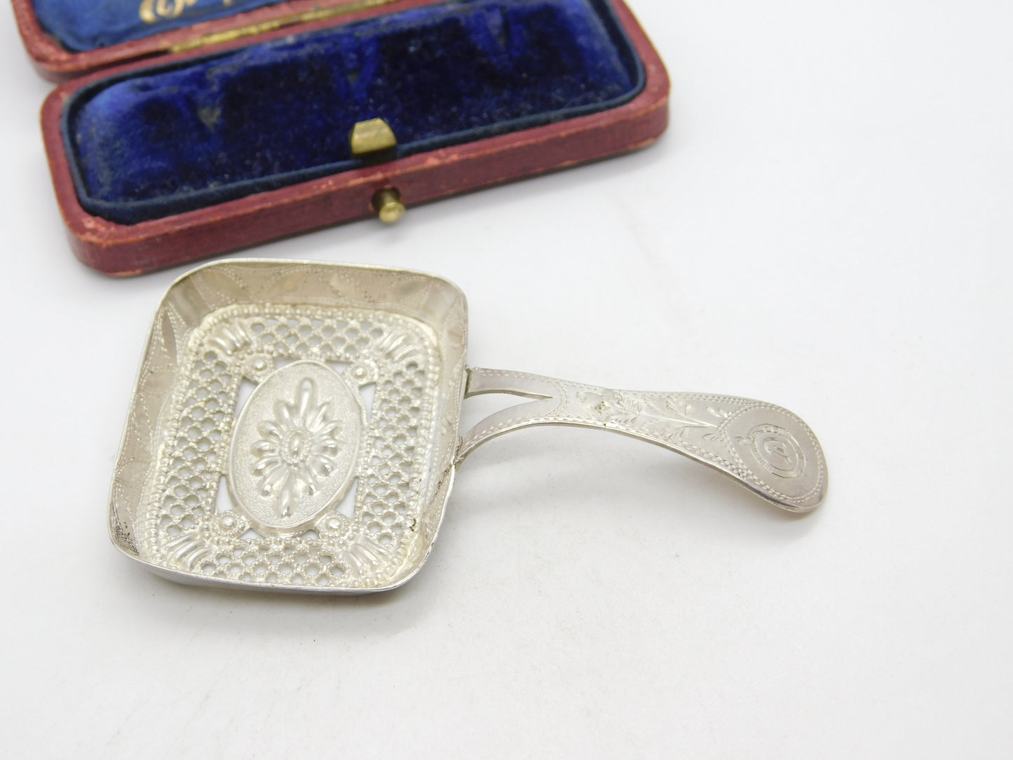 Georgian Sterling Silver Floral Tea Caddy Spoon 1809 Birmingham Antique