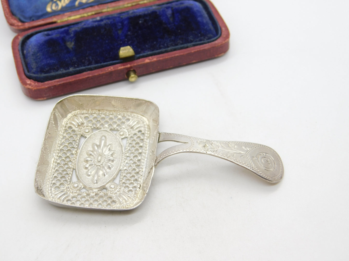 Georgian Sterling Silver Floral Tea Caddy Spoon 1809 Birmingham Antique