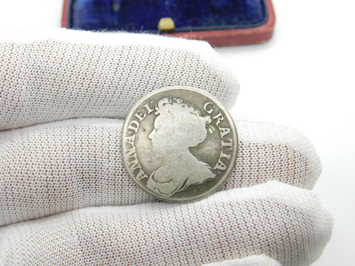 Queen Anne Silver Fourth Bust Plain Shilling Coin 1711 Fine Condition Antique