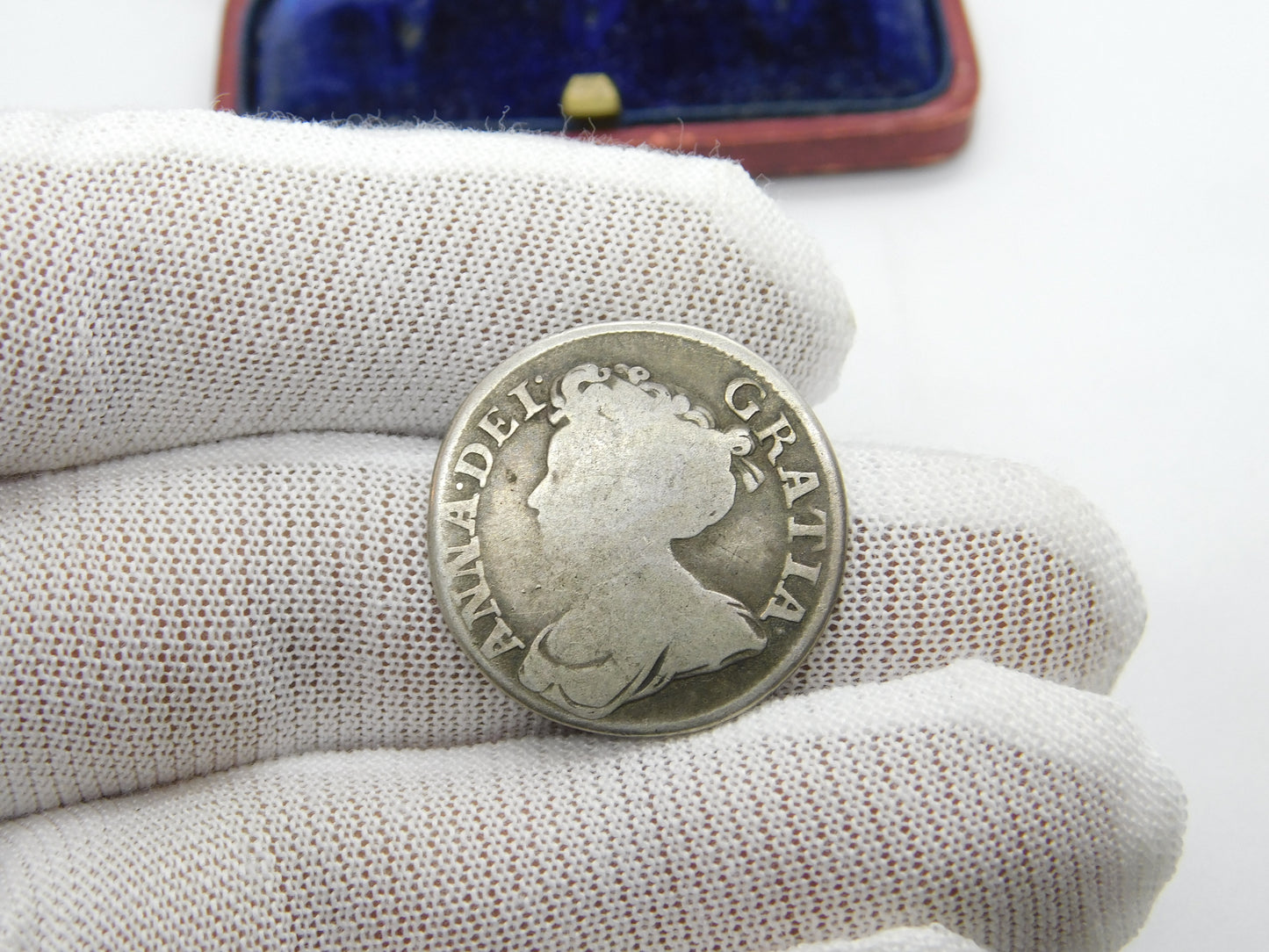 Queen Anne Silver Fourth Bust Plain Shilling Coin 1711 Fine Condition Antique