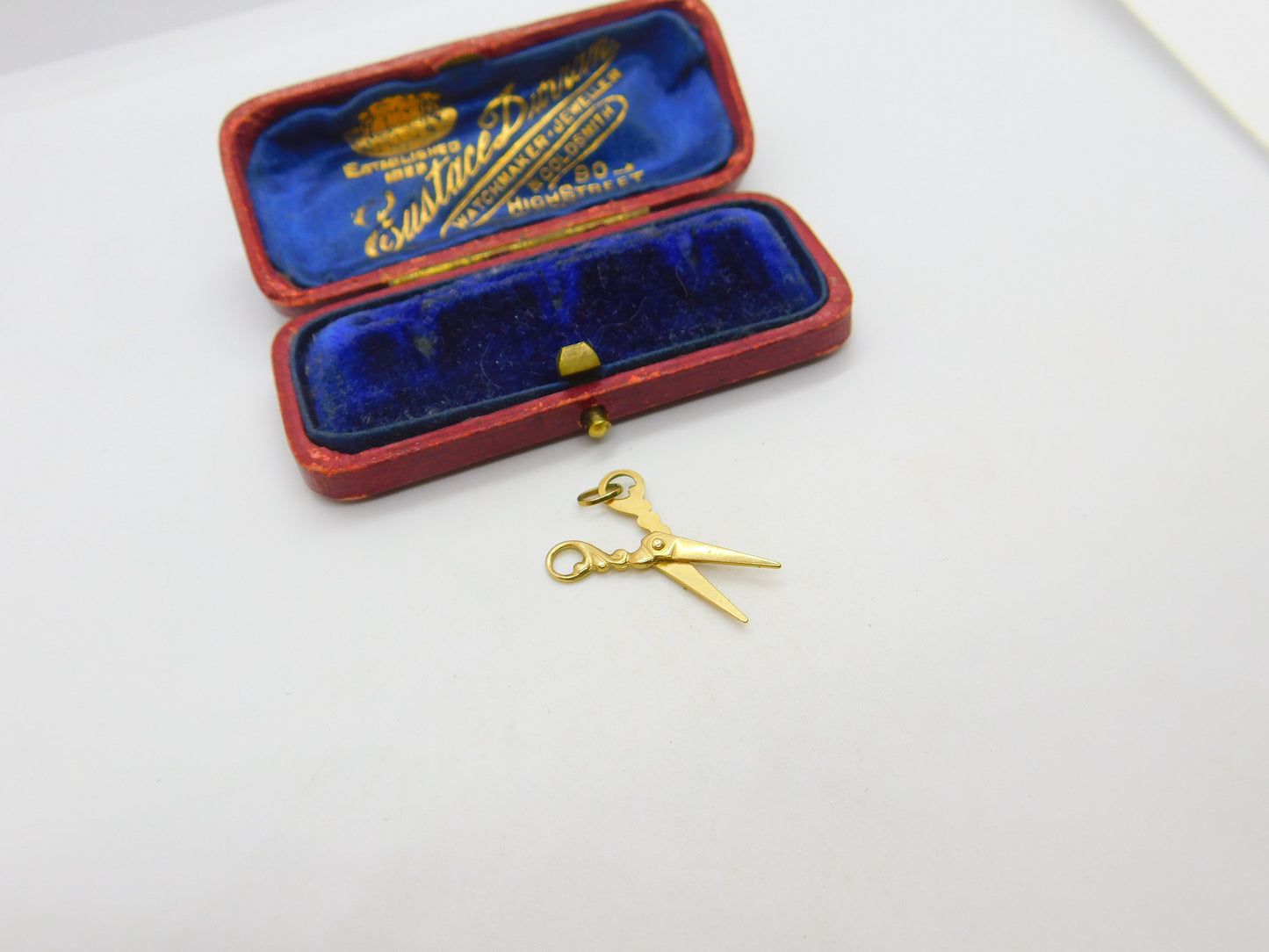 Pair of 9ct Yellow Gold Articulated Scissors Charm or Pendant Vintage c1970