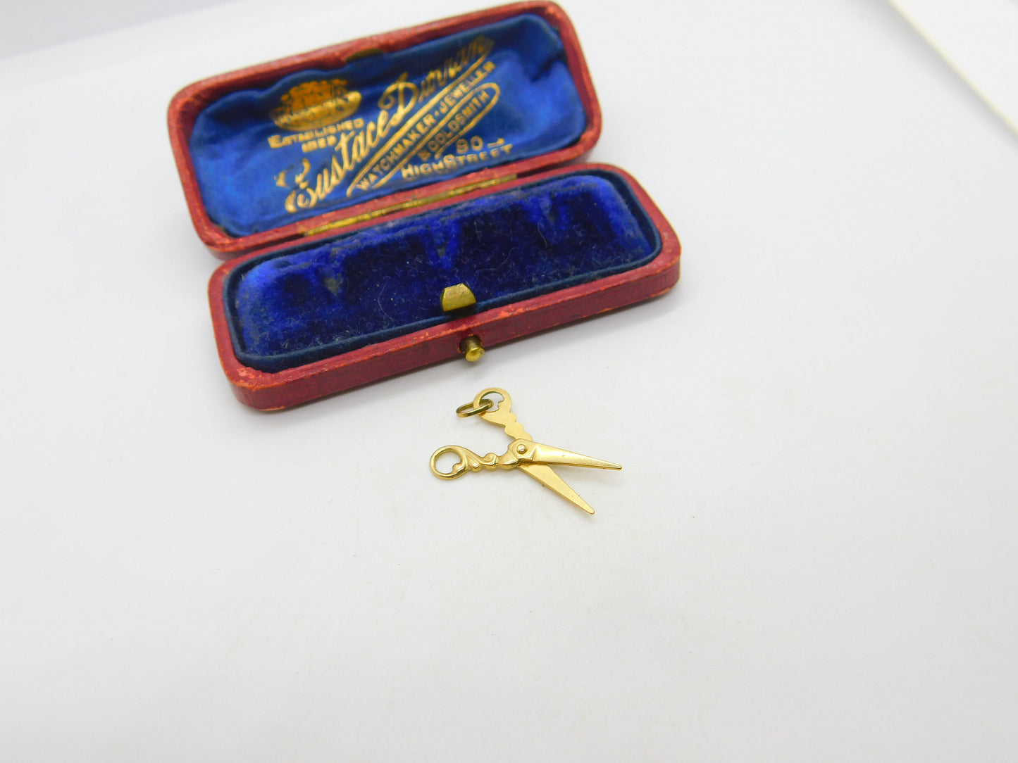 Pair of 9ct Yellow Gold Articulated Scissors Charm or Pendant Vintage c1970