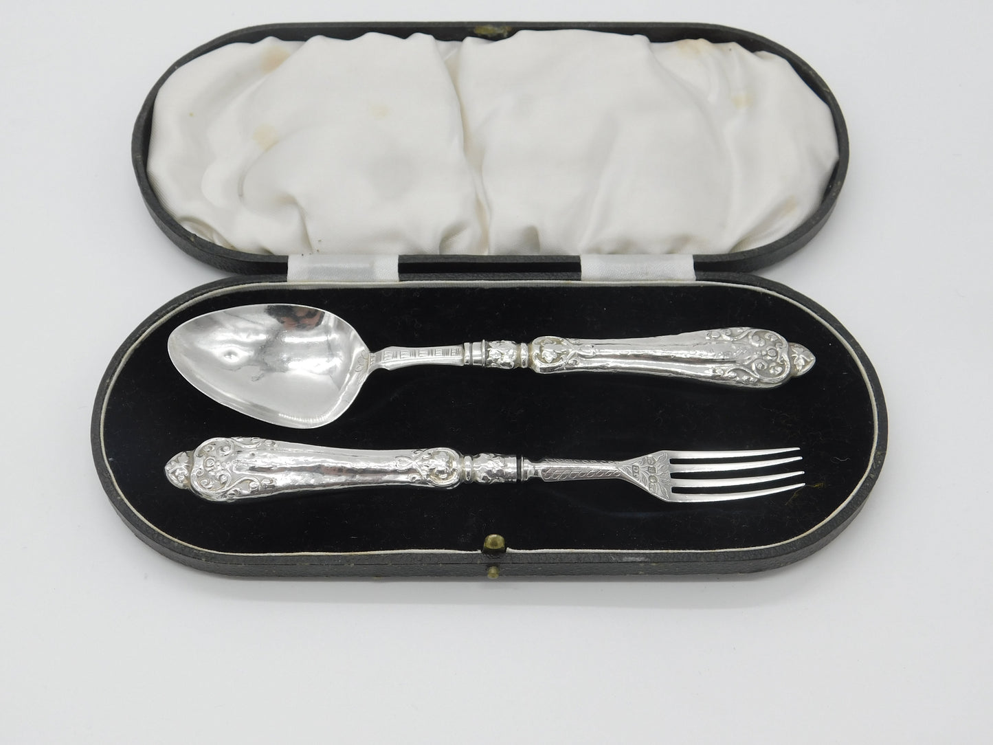 Boxed Victorian Sterling Silver Picture Back Christening Set 1854 Birmingham