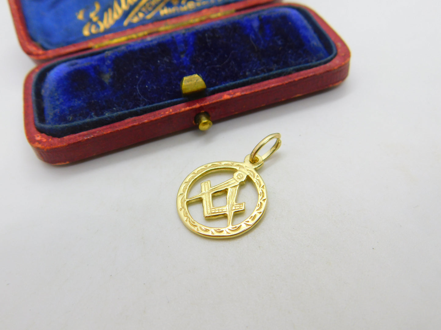 9ct Yellow Gold Masonic Compass Charm or Pendant Antique c1930 Art Deco