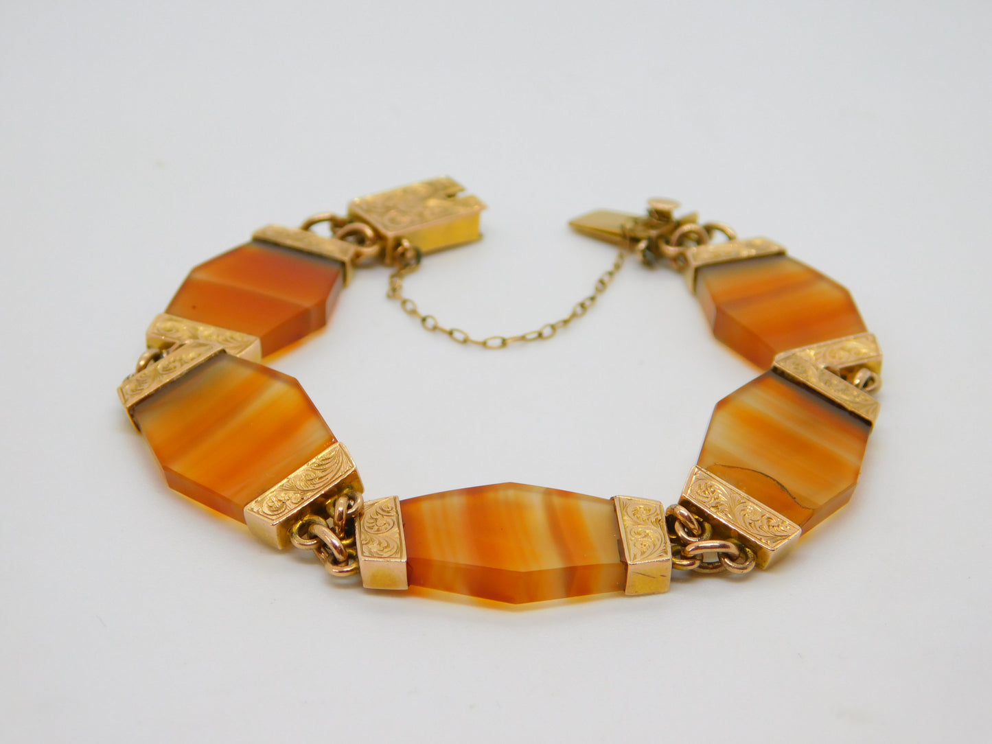 Victorian Scottish 9ct Gold Red Banded Agate Floral Panel Bracelet c1860 Antique