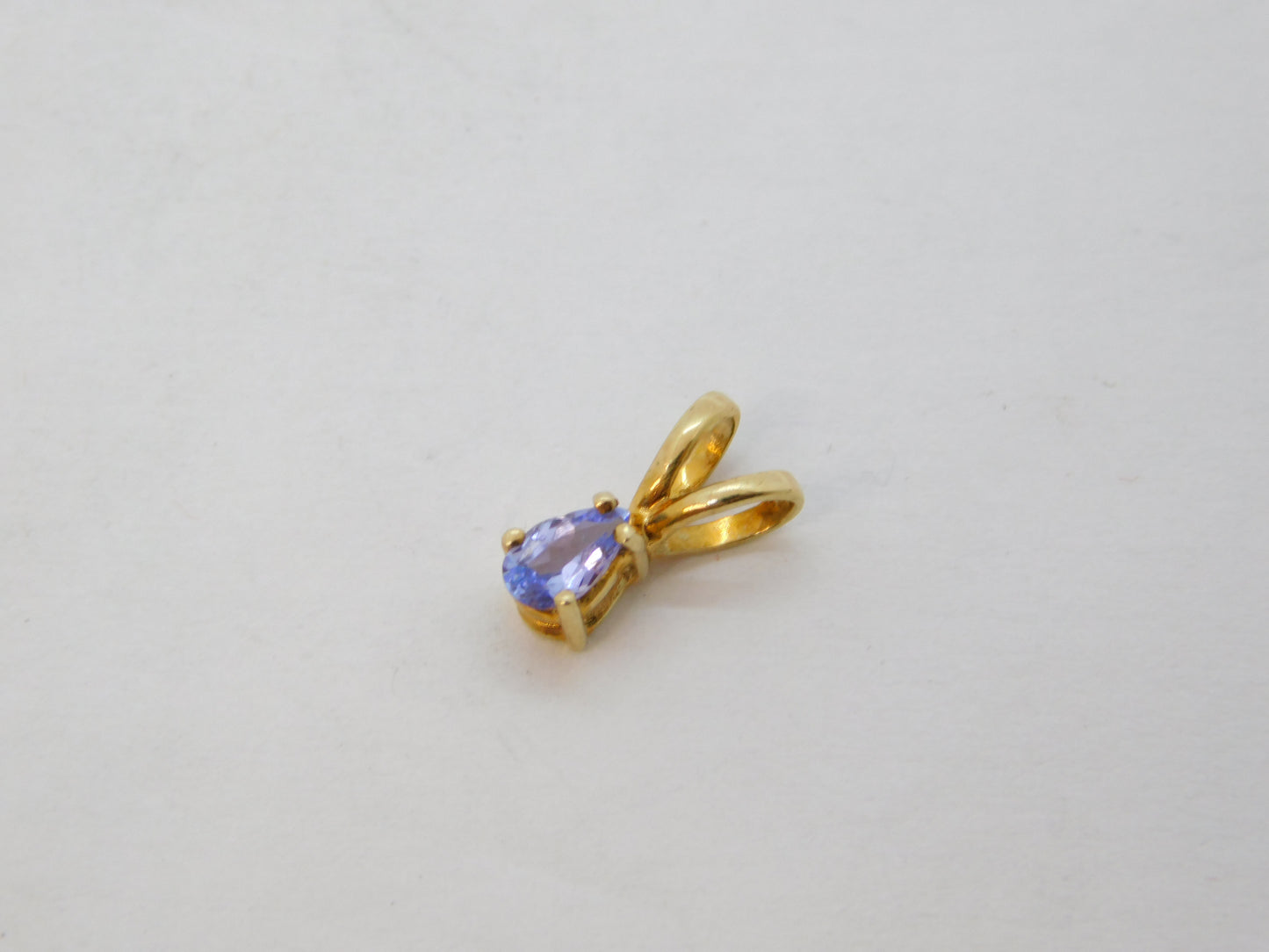 9ct Yellow Gold Small Pear-Cut Tanzanite Drop Pendant Vintage c1990