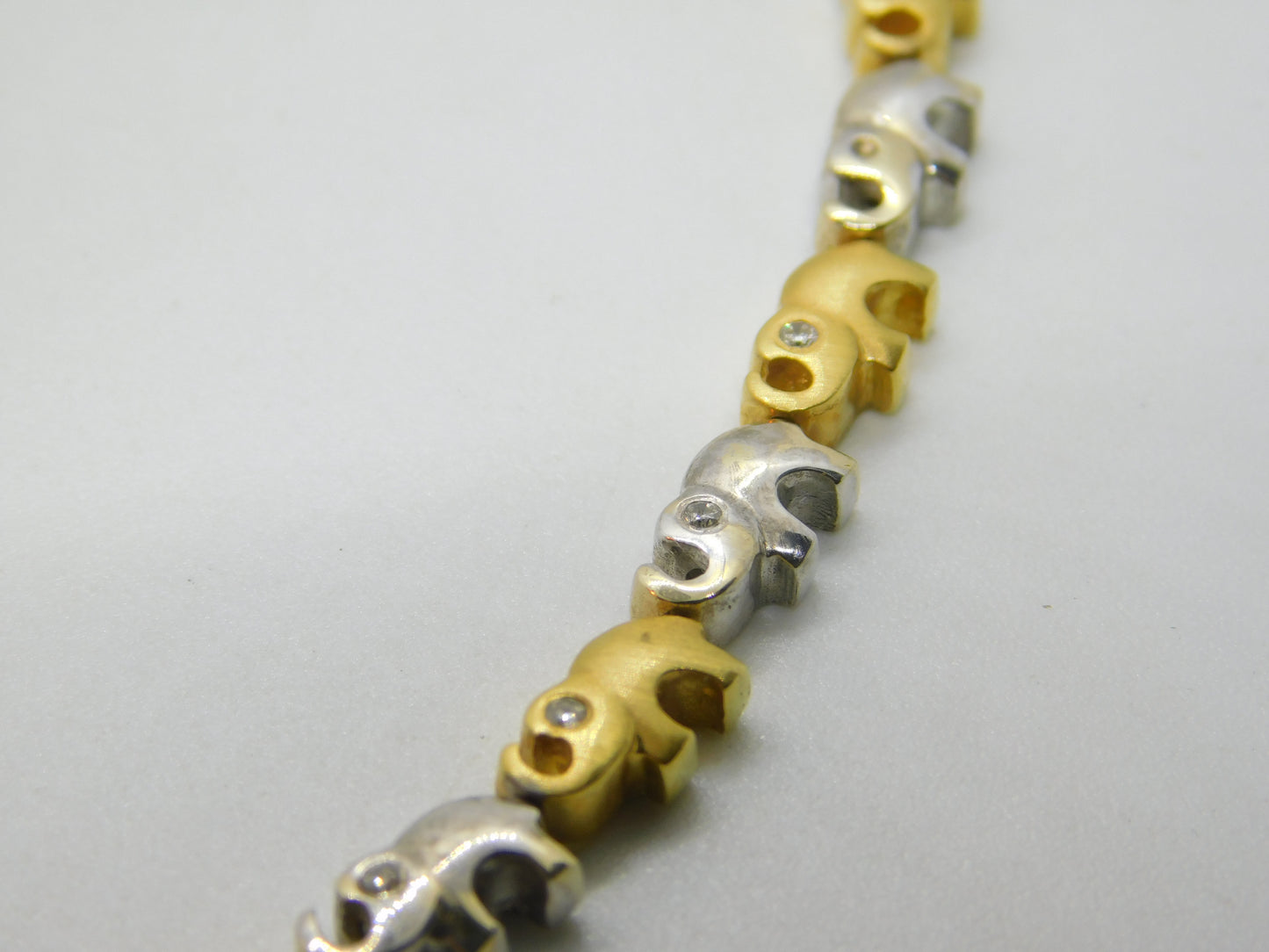 18ct Yellow & White Gold Diamond Set Elephant Train Necklace Vintage c1980