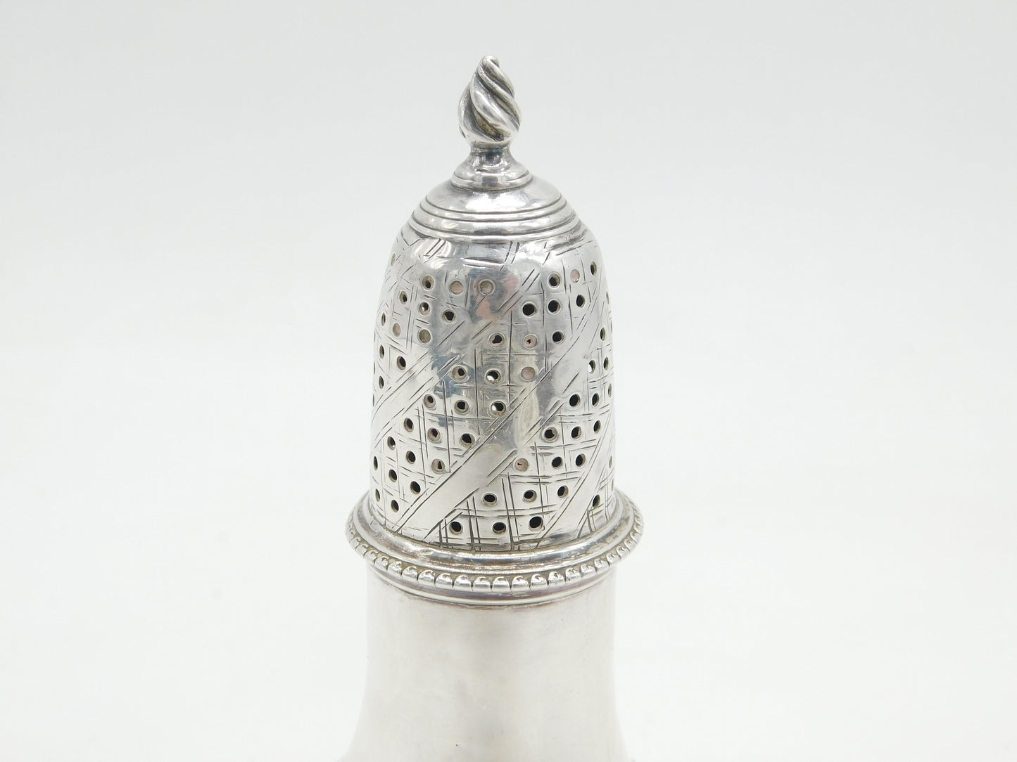 George III Sterling Silver Muffineer Sugar Caster Antique 1776 London T. Wallis I