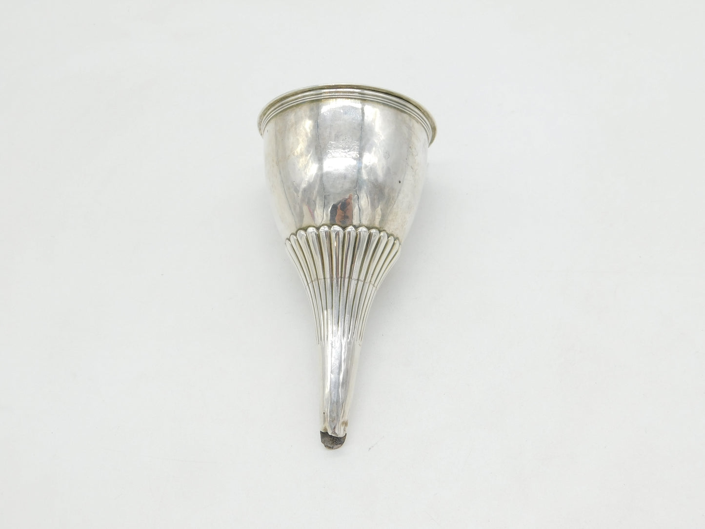 George III Sterling Silver Fluted Heraldic Crest Wine Funnel Antique 1800 London