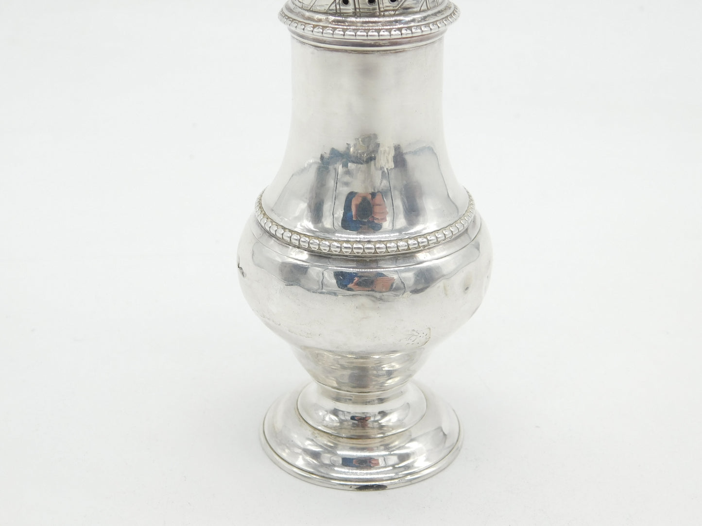 George III Sterling Silver Muffineer Sugar Caster Antique 1776 London T. Wallis I