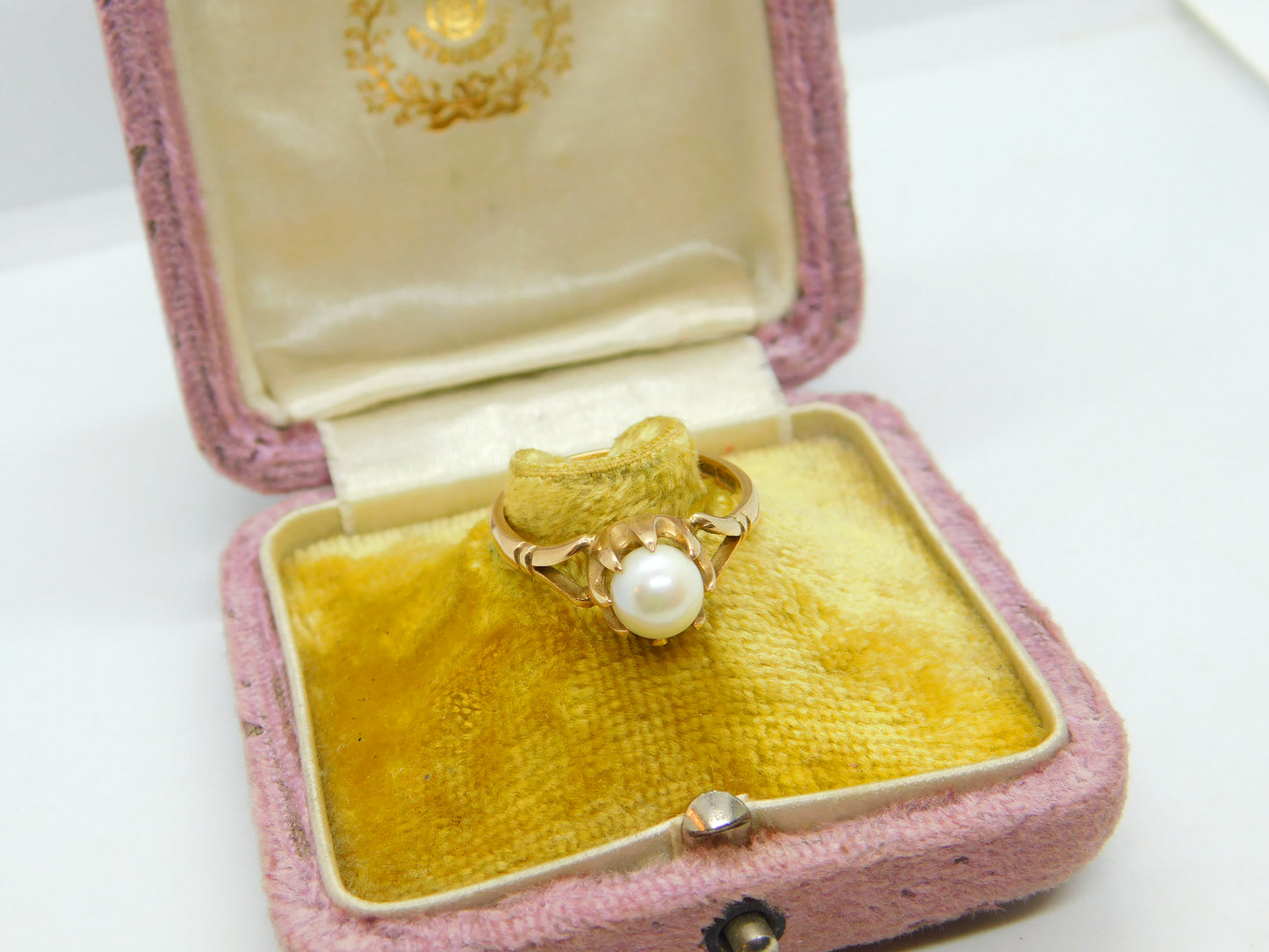 9ct Yellow Gold & Claw Set Pearl Dress Ring Vintage 1985 Birmingham