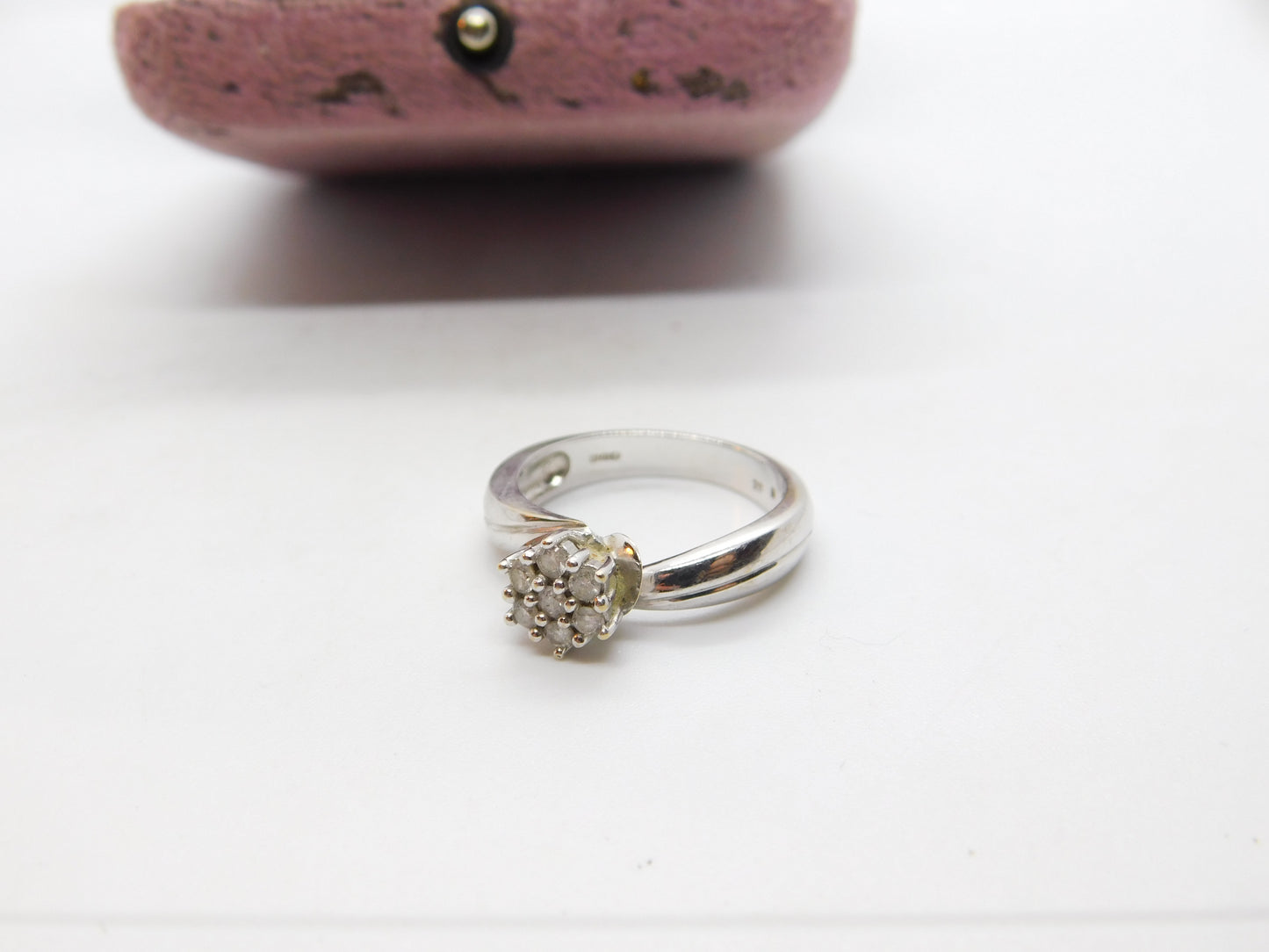 18ct White Gold & Diamond Set Daisy Floral Cluster Ring Vintage c1980