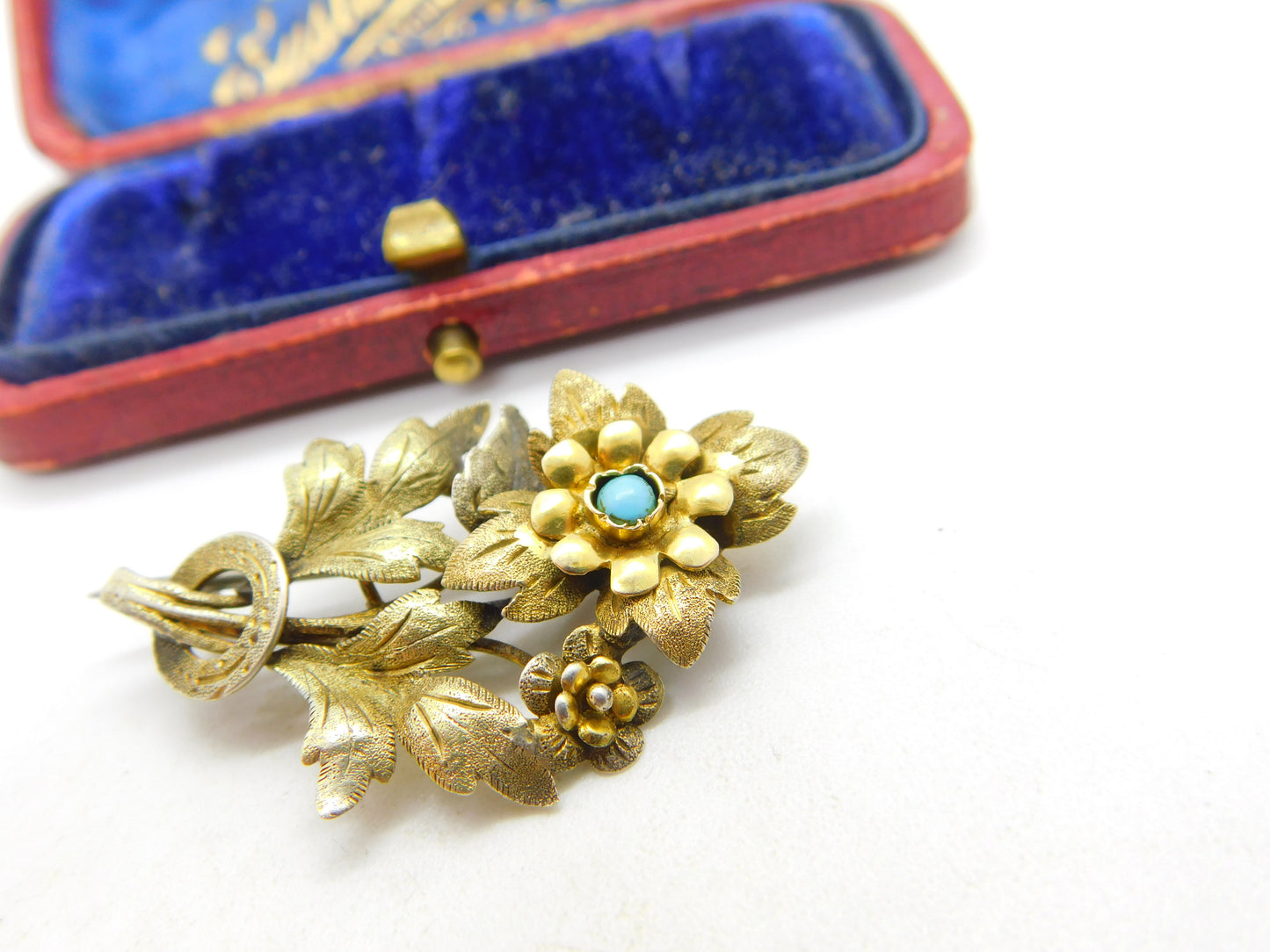 Victorian 9ct Yellow Gold, Turquoise Set Floral Sweetheart Brooch c1880 Antique