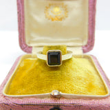 9ct Yellow Gold & Faceted Green Tourmaline Band Ring c1990 Birmingham Vintage