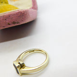 9ct Yellow Gold & Faceted Green Tourmaline Band Ring c1990 Birmingham Vintage