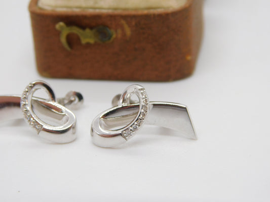 18ct White Gold Diamond Set Heart Shaped Modernist Earrings Vintage c2000