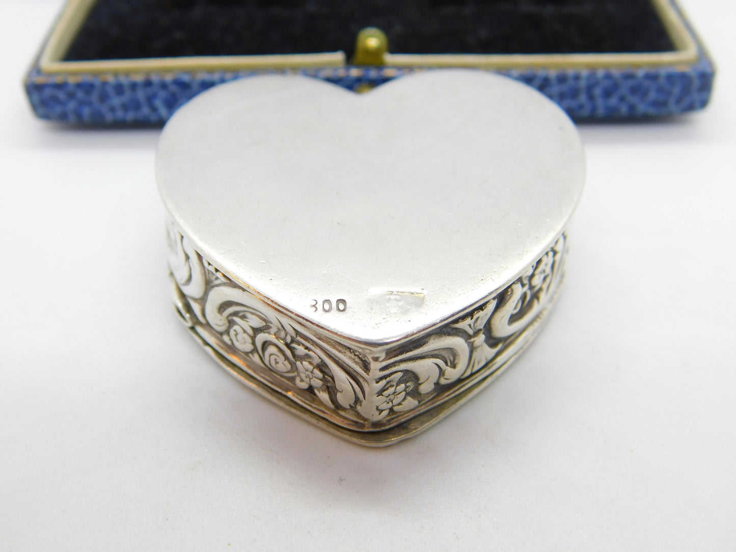 Victorian Dutch 800 Silver Heart Shaped Cupid Form Trinket Box Antique c1900