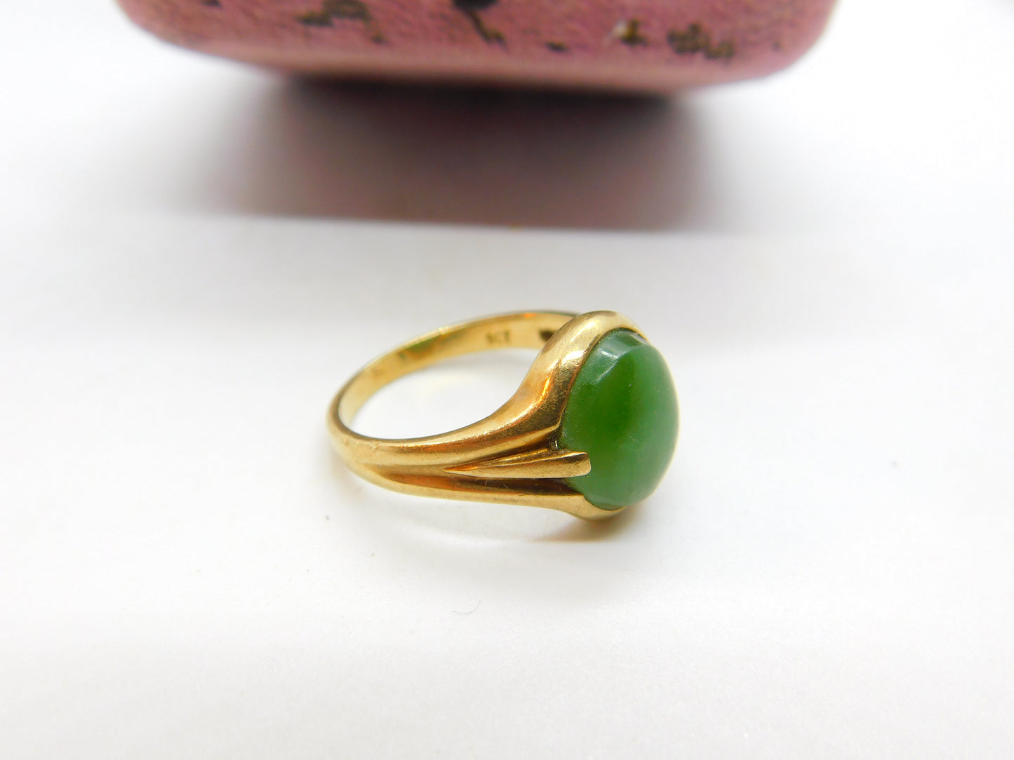 9ct Yellow Gold Cabochon Nephrite Jade Signet Ring Antique c1940 Art Deco