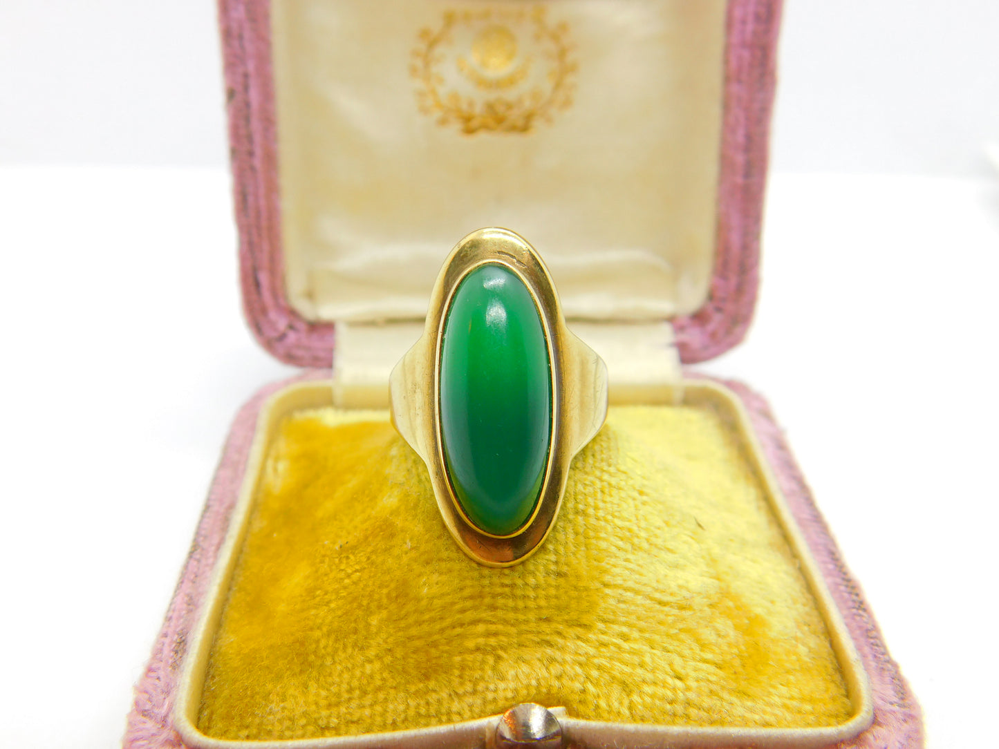 8ct Yellow Gold & Large Cabochon Chrysoprase Modernist Ring c1930 Antique