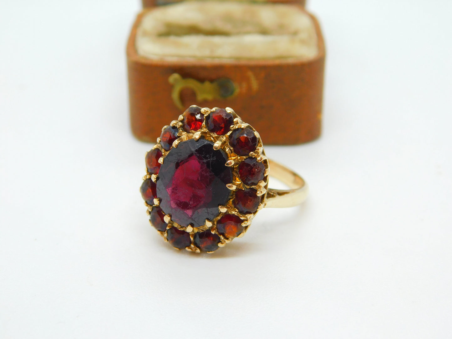 9ct Yellow Gold Bohemian Garnet Set Floral Cluster Ring Antique c1940 Art Deco