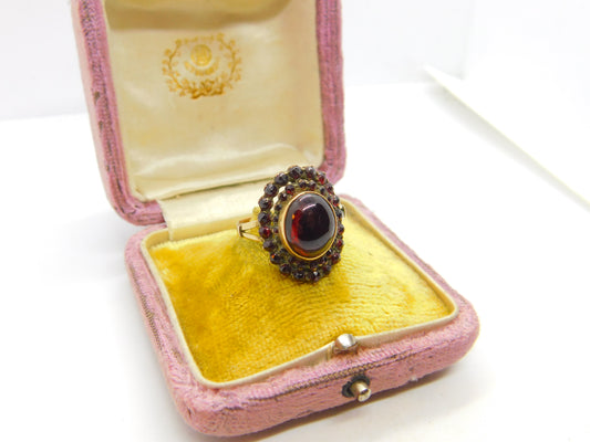 Austro-Hungarian Victorian 8ct Garnet Gold Bohemian Garnet Floral Ring c1850