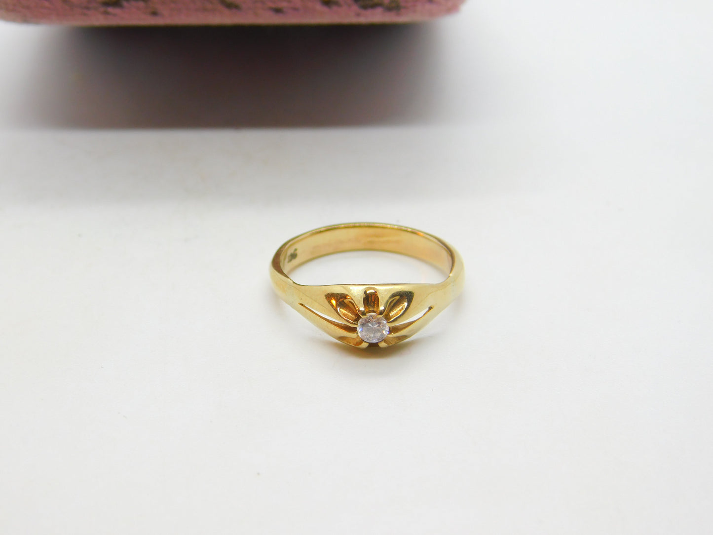 9ct Yellow Gold Solitaire Ring with Diamond Paste Antique c1940 Art Deco