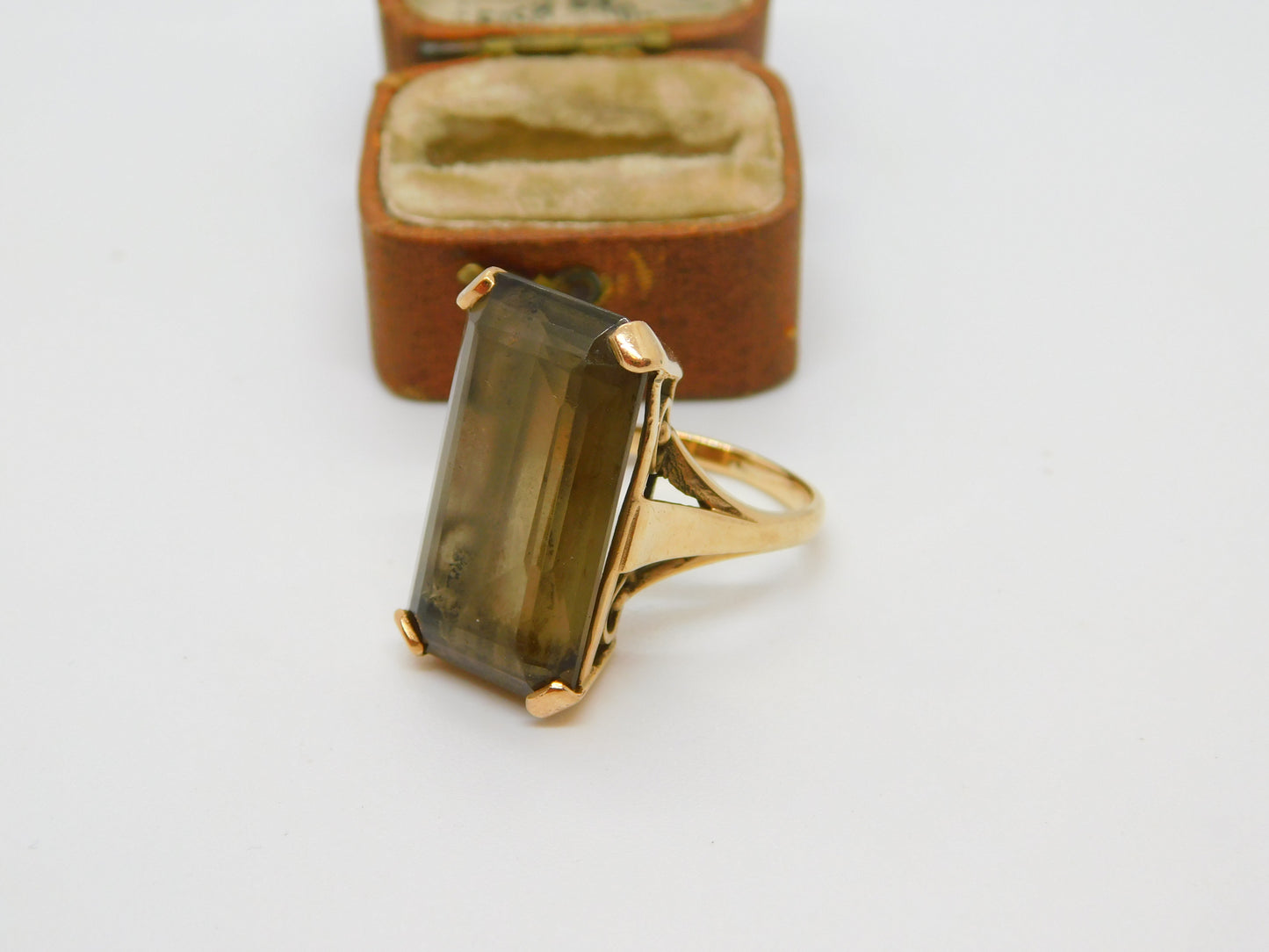 9ct Yellow Gold Emerald Cut Smoky Quartz Cocktail Ring Vintage 1964 London