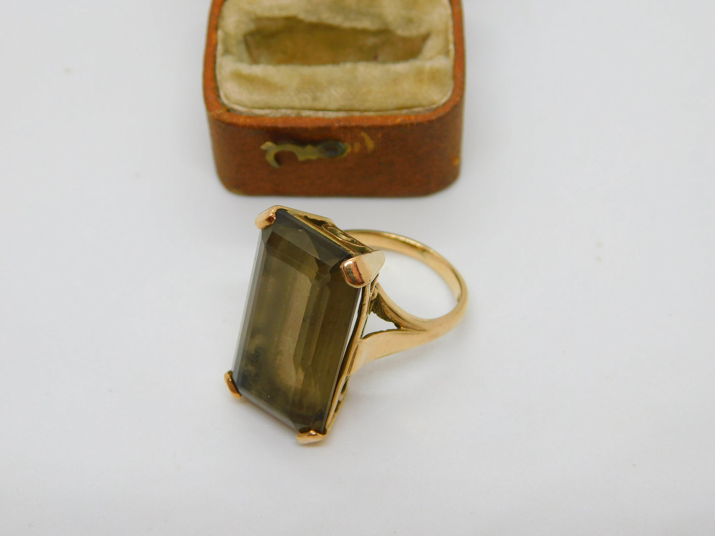 9ct Yellow Gold Emerald Cut Smoky Quartz Cocktail Ring Vintage 1964 London