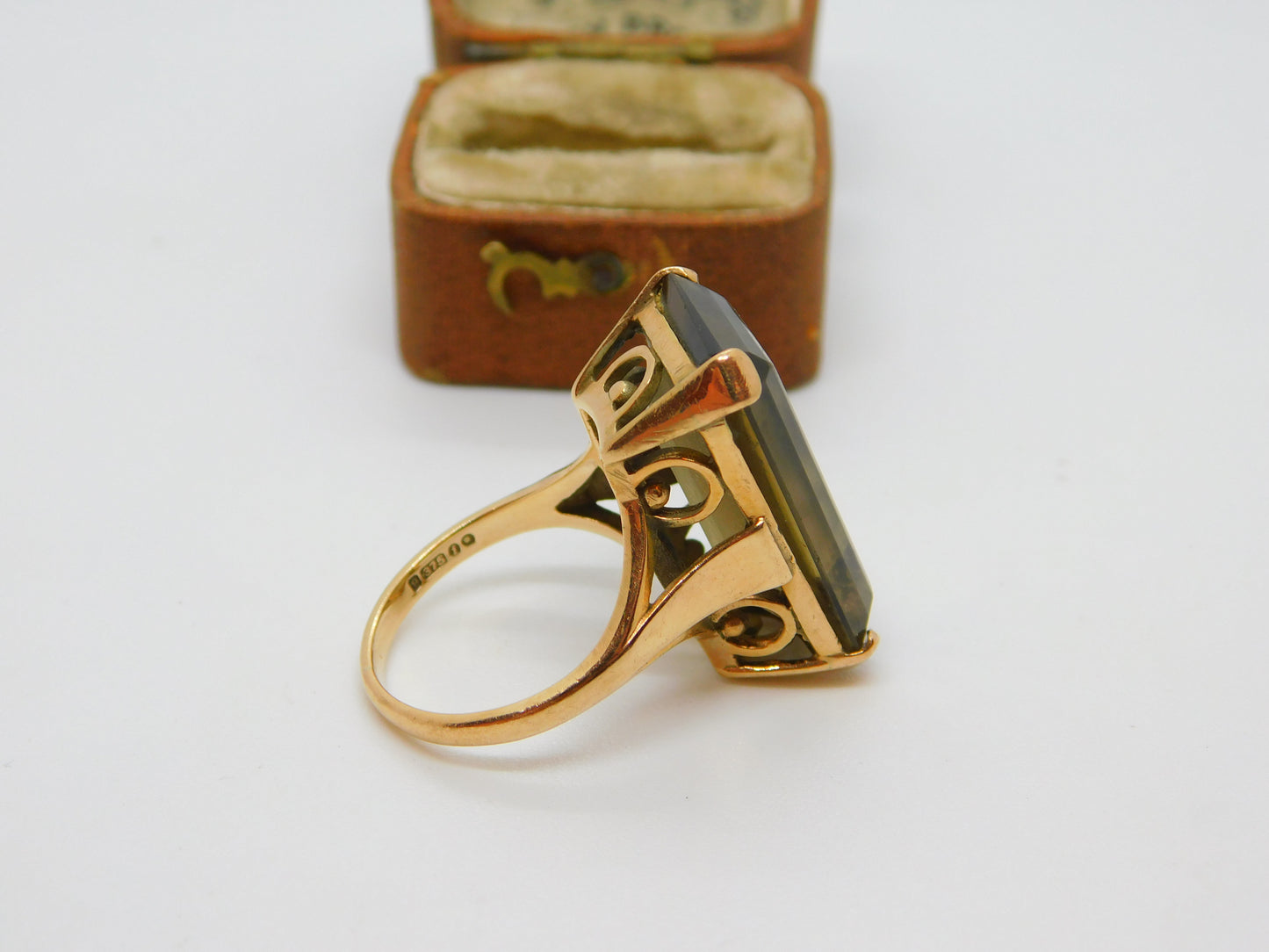 9ct Yellow Gold Emerald Cut Smoky Quartz Cocktail Ring Vintage 1964 London