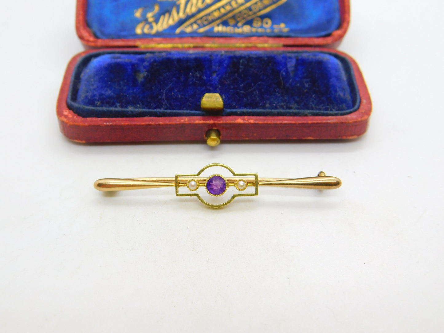 15ct Yellow Gold, Seed Pearl & Amethyst Sweetheart Brooch c1910 Antique