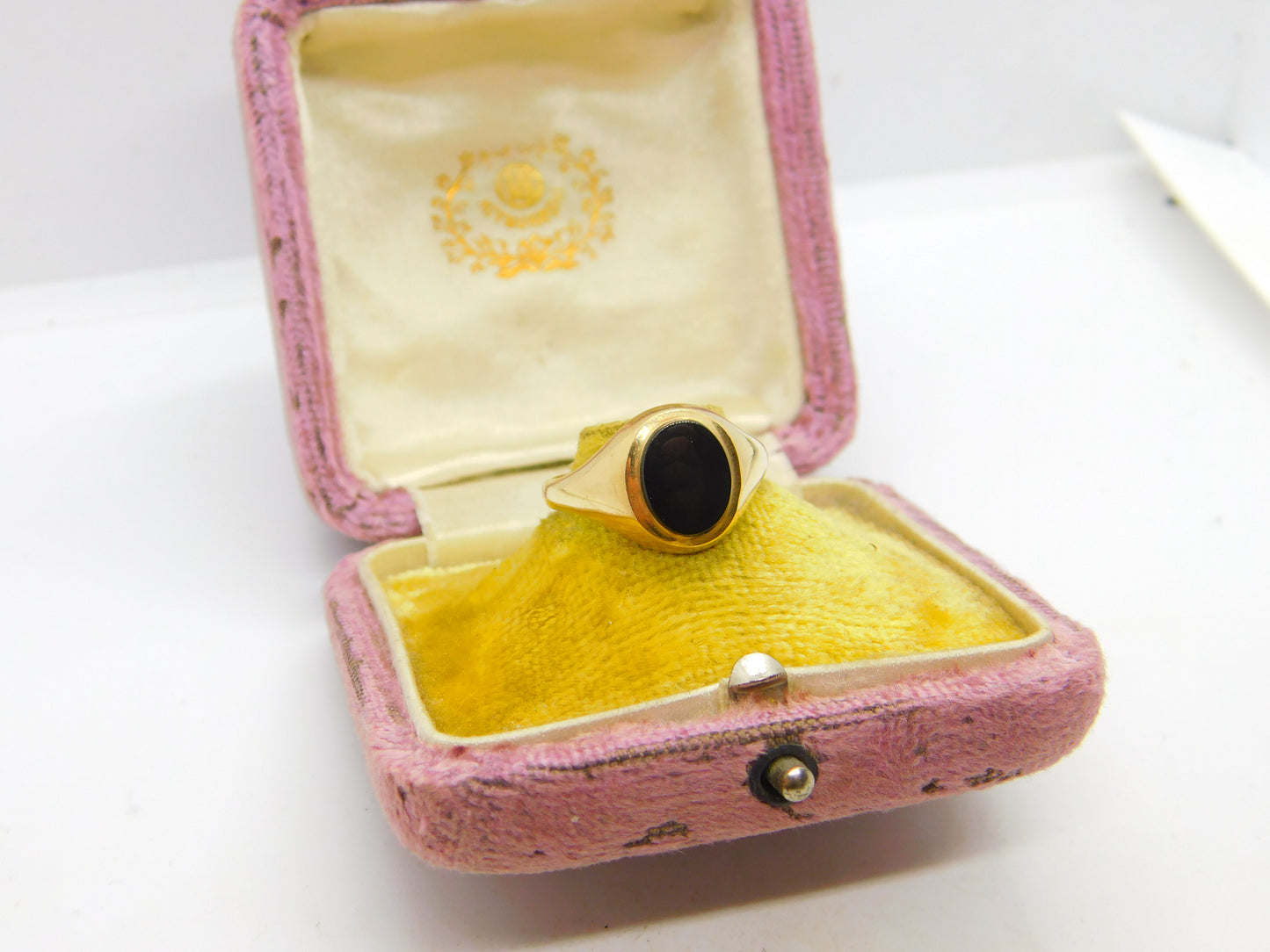 9ct Yellow Gold Onyx Set Signet Ring Vintage 1971 Birmingham