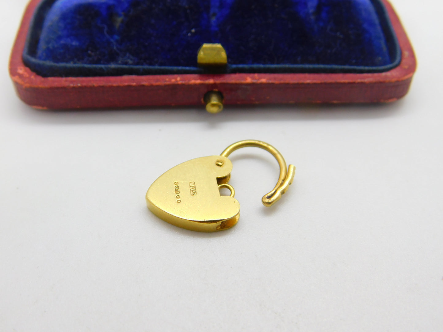 Heart Padlock Charm Bracelet Clasp Findings 9ct Gold Vintage 1970 London