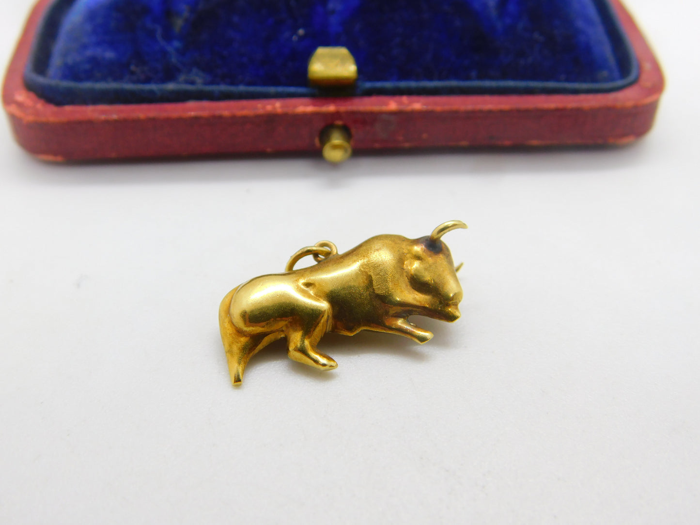 Taurus the Bull 9ct Yellow Gold Zodiac Charm Pendant Vintage c1970