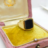 9ct Yellow Gold Essential Onyx Set Signet Ring 1971 London Vintage