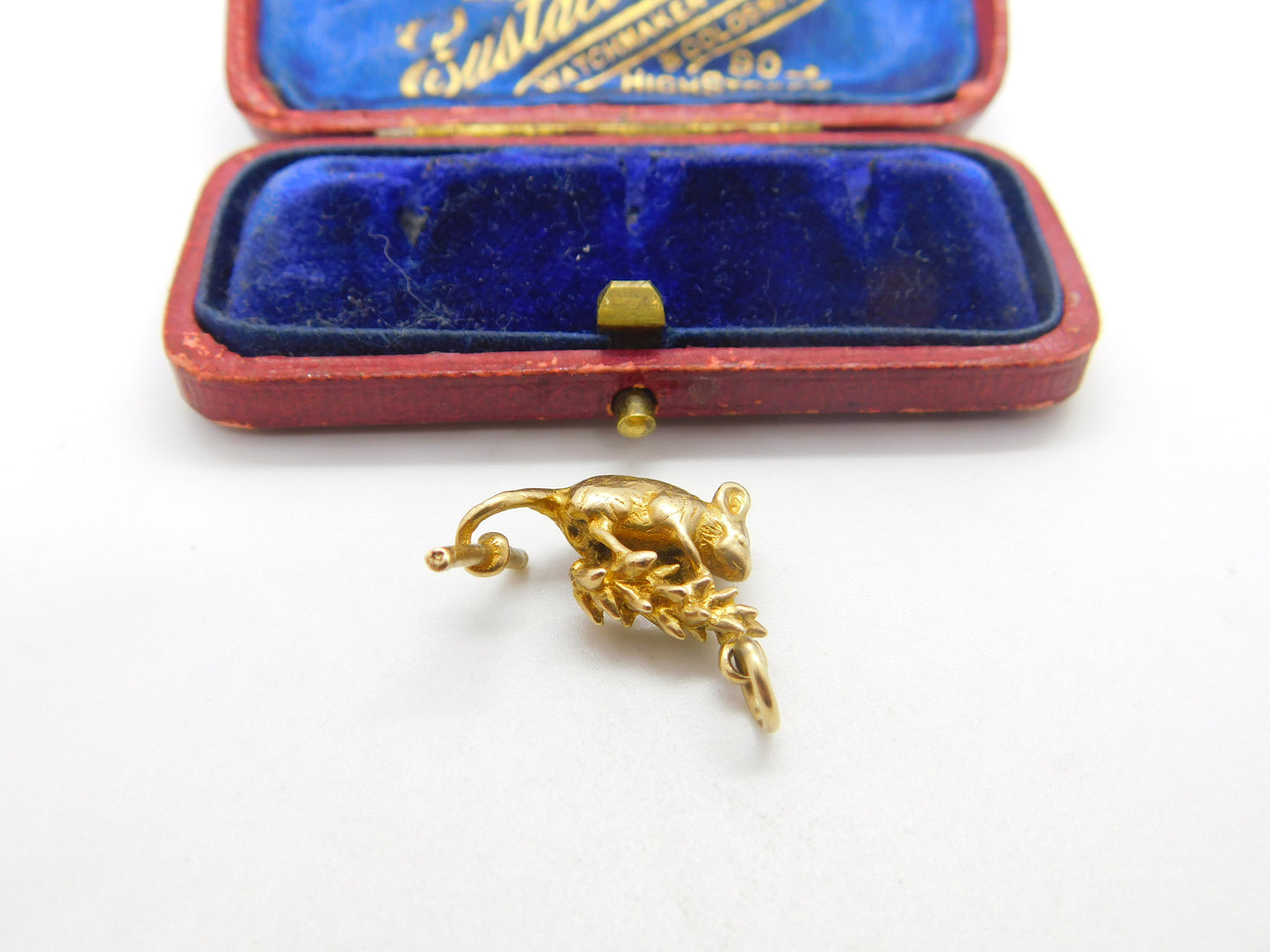 Harvest Mouse on Wheat Sheaf 9ct Gold English Charm Pendant Vintage 1973 Birmingham