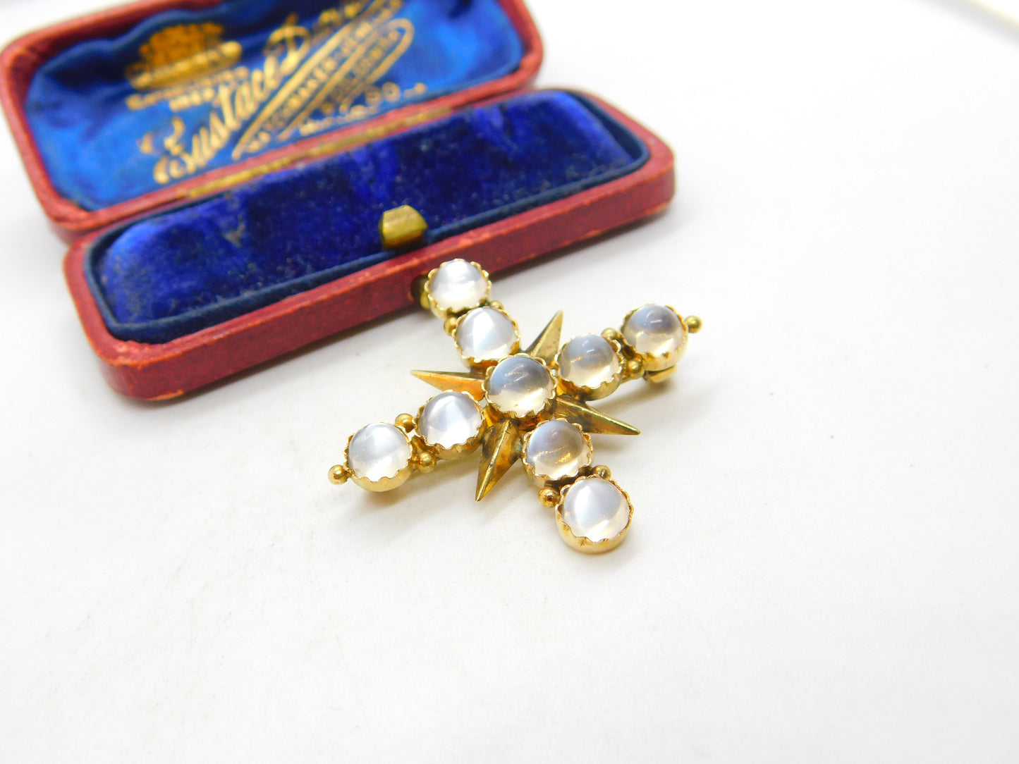 Victorian 15ct Yellow Gold Cabochon Moonstone Star Brooch c1880 Antique