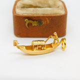 Italian 18ct Yellow Gold Venetian Gondolier Charm Pendant Vintage c1990