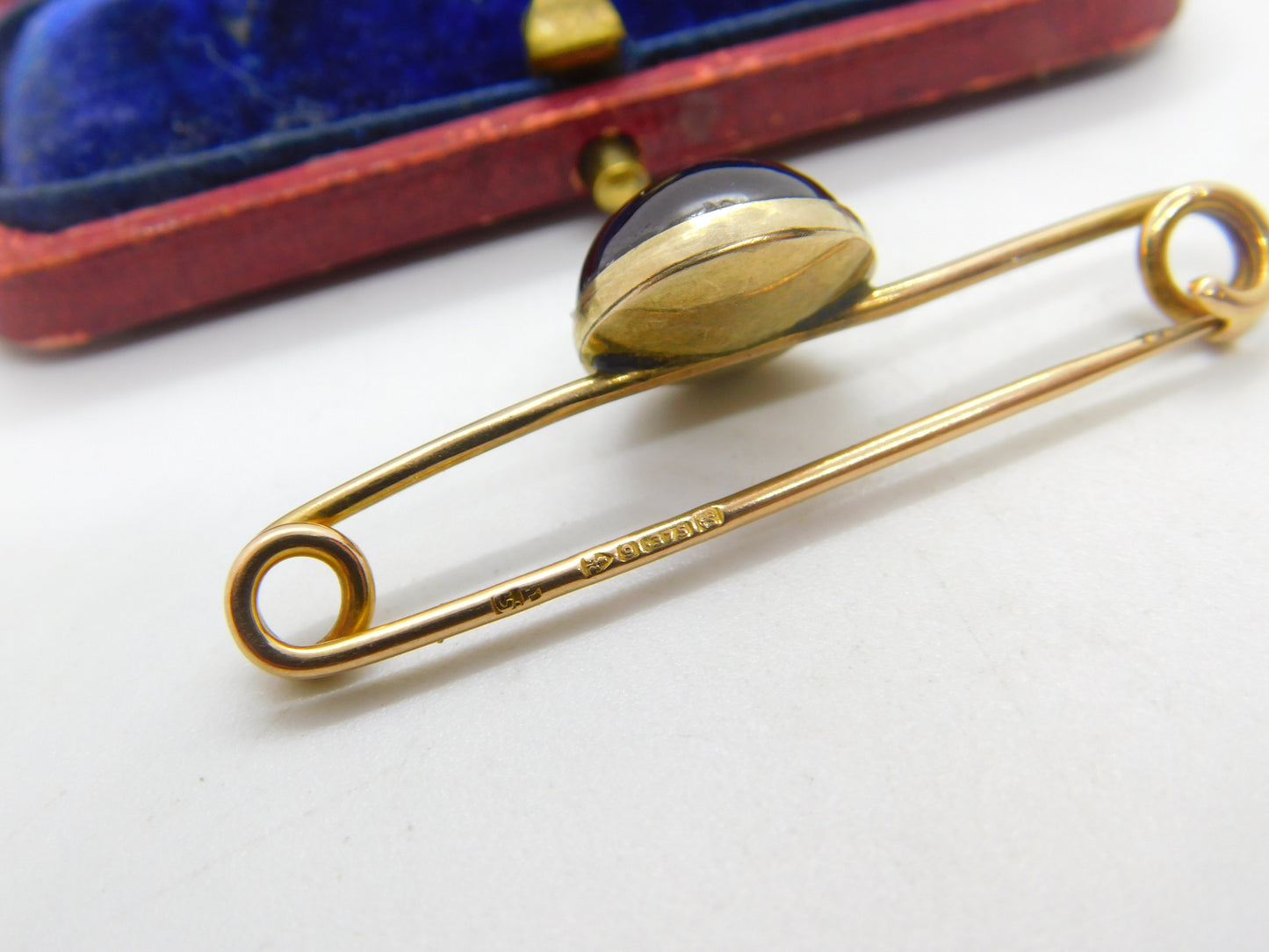 Victorian 9ct Yellow Gold Cabochon Garnet Bar Brooch Antique 1901 Chester