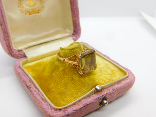 9ct Yellow Gold & Emerald Cut Citrine Set Cocktail Ring Vintage c1970