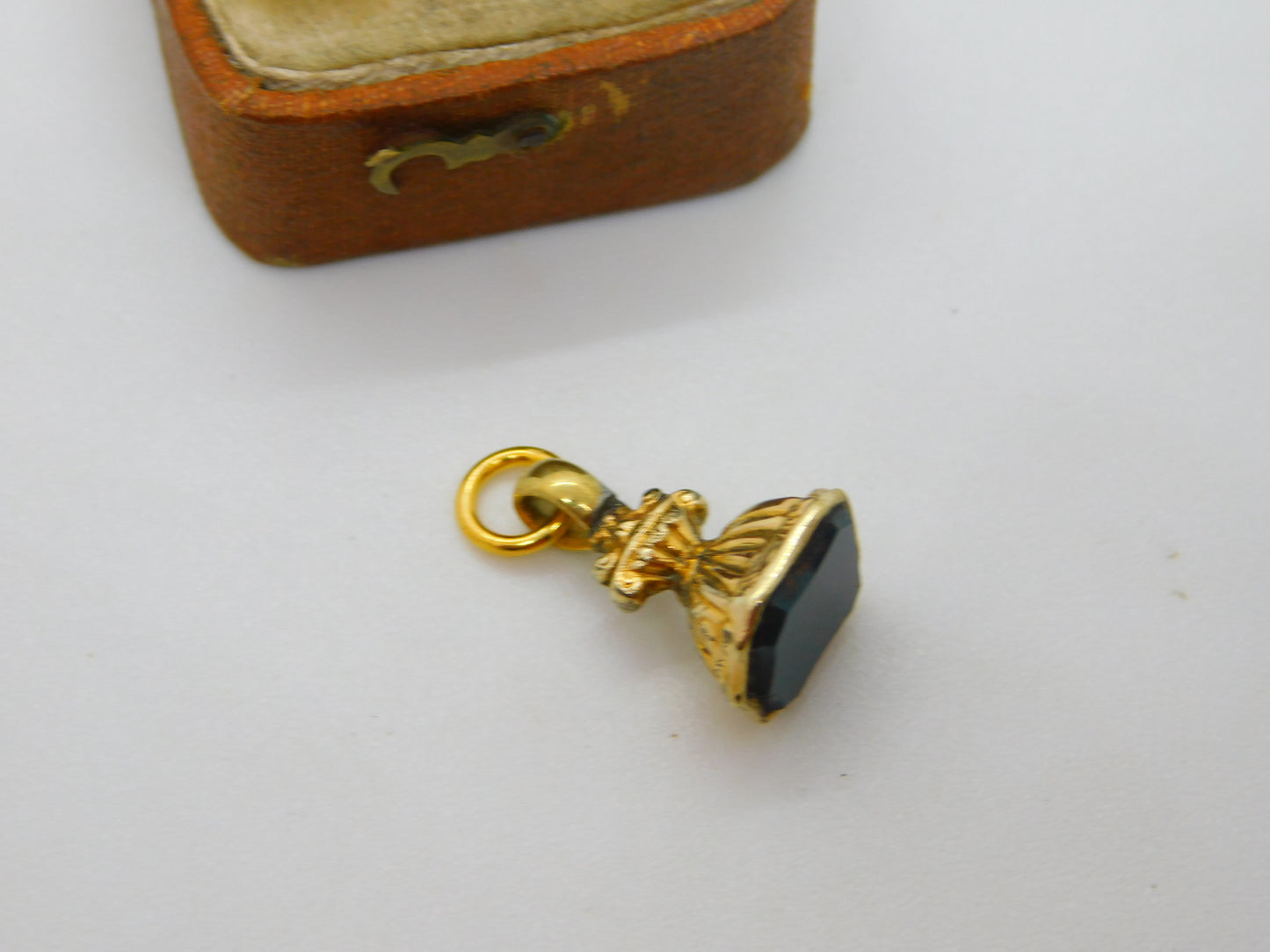 Victorian 9ct Gold Cased Bloodstone Set Shield Fob Seal Pendant c1880 Antique