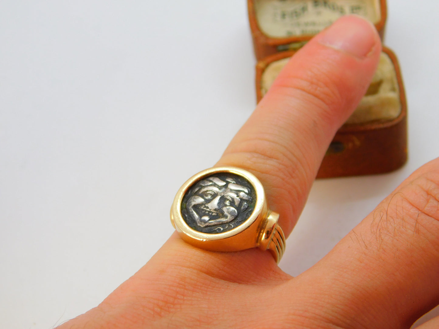 Victorian 18ct Gold Ancient Greek 400BC Mysia Hemidrachm Coin Signet Ring c1890