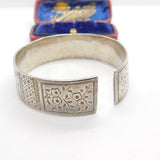 Victorian Sterling Silver Aesthetic 'Rowena Scrimshaw' Sweetheart Bangle c1860