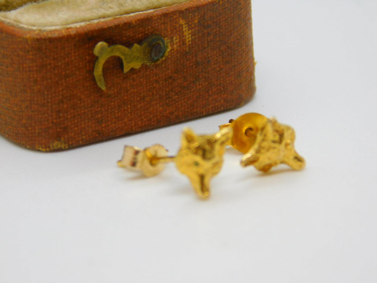 Pair of 9ct Yellow Gold Fox Mask Stud Earrings Vintage c1970