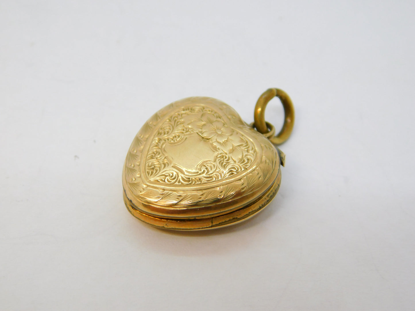 Victorian 9ct Yellow Gold Back & Front Heart Shaped Locket Pendant Antique c1880
