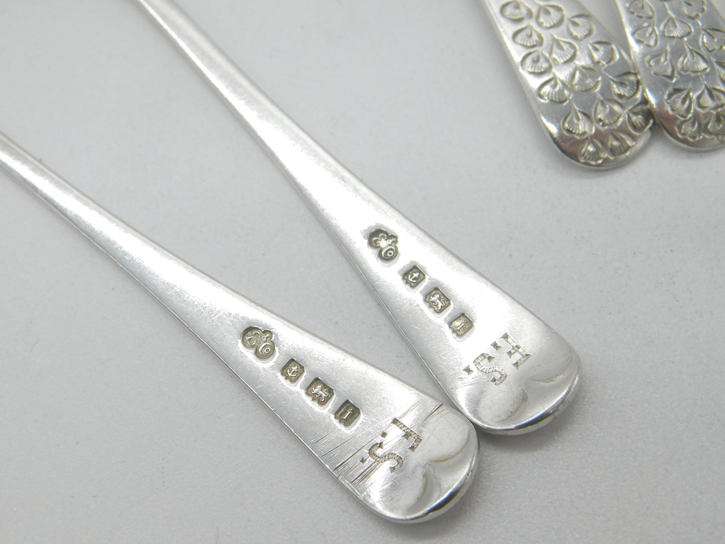 Edwardian Sterling Silver Floral Pattern Set of 10 Teaspoons Elkington 1906 Birmingham