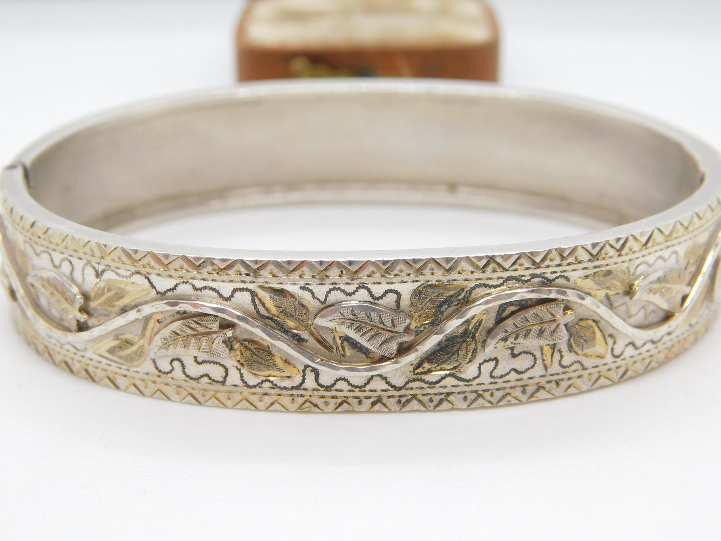 Victorian Gold & Sterling Silver Leaf Pattern Cuff Bangle Bracelet c1880 Antique